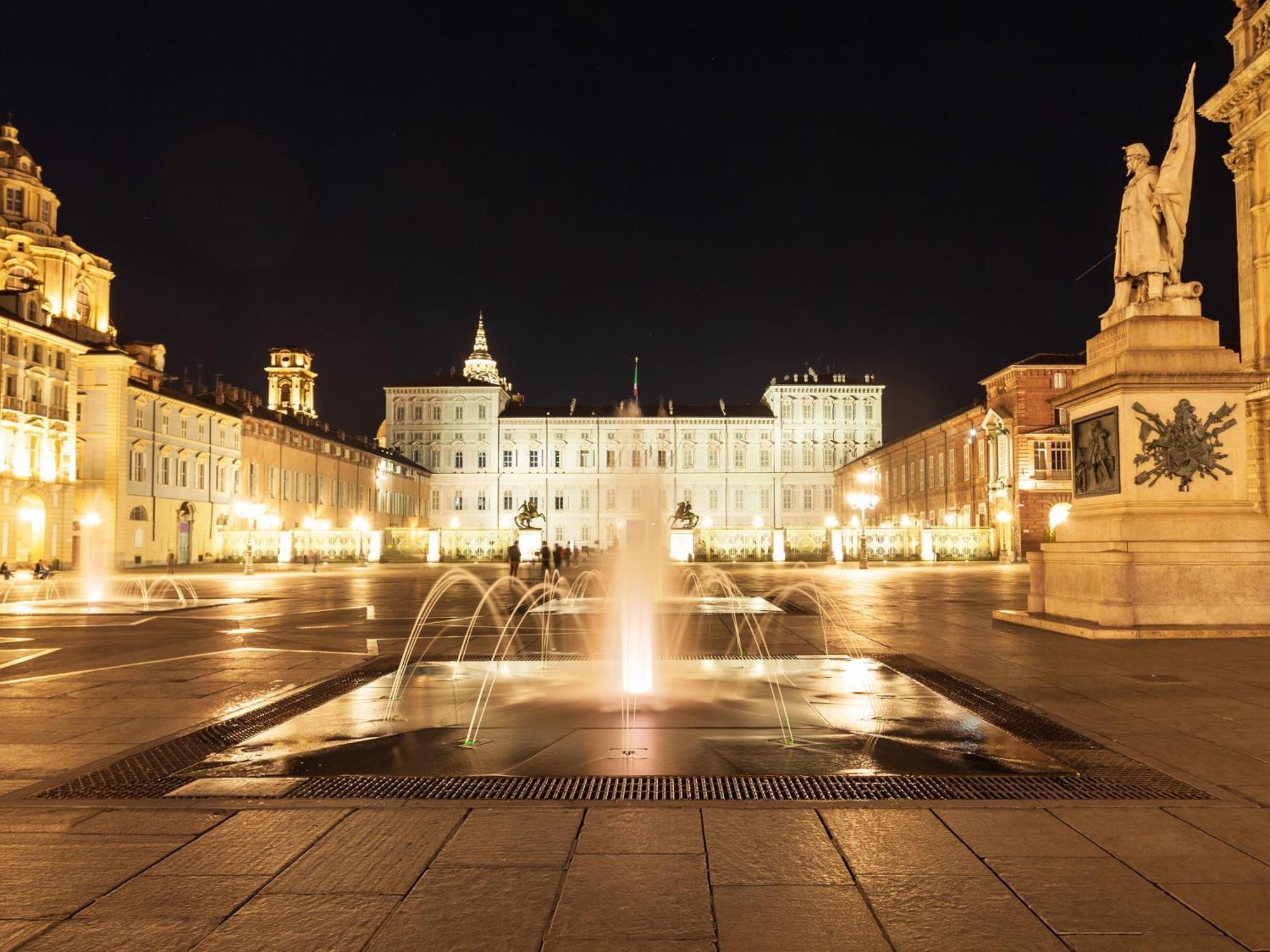 La Casa Del Regista By Holiday World Турин Экстерьер фото